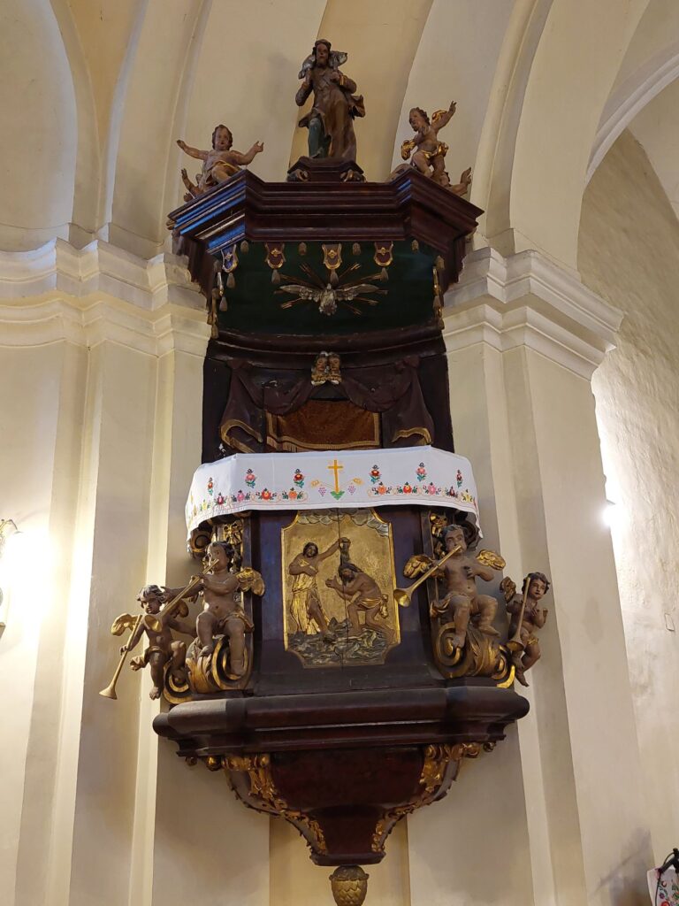 20251011_141023-átal